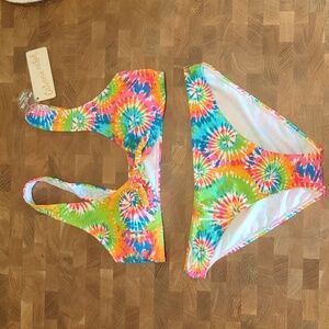 5/$25 NWTszLCabana Del Sol tie dye rainbow 2 piece bikini swimsuit vacation